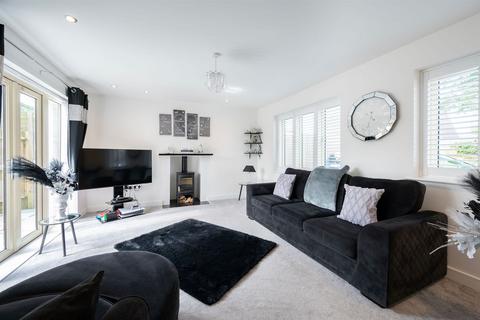 5, Grand Oaks Grange Worthing Road, Southwater, Horsham, RH13 9BS