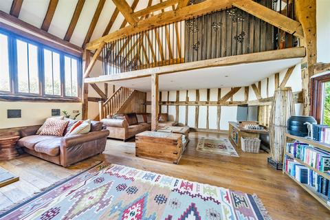 3 bedroom barn conversion for sale - East Street, Billingshurst, RH14