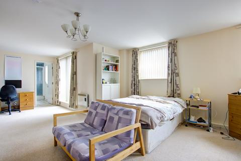 4 bedroom flat for sale, Parrish View , Pudding Chare , Newcastle upon Tyne