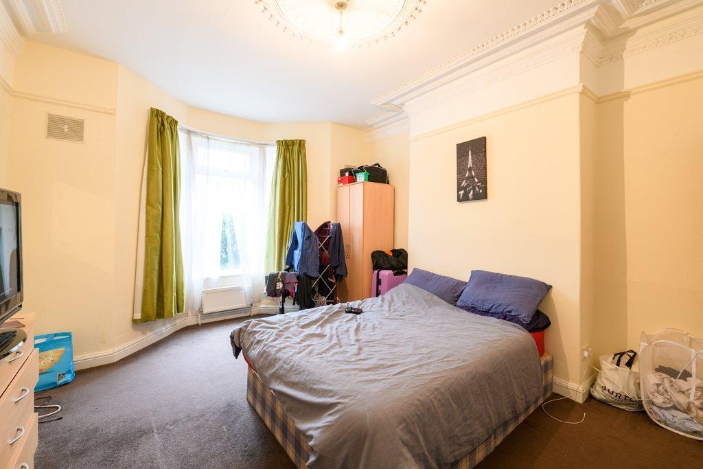 53 Warwick Street3