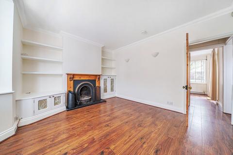 44 Victory Road, Horsham, RH12 2JF