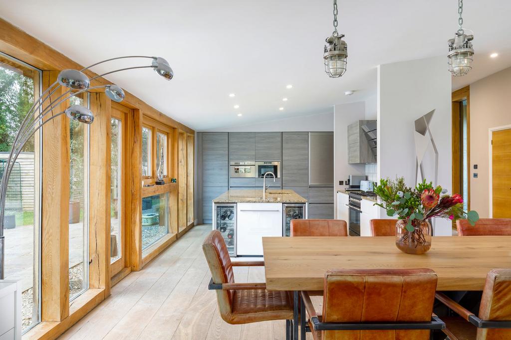 Kitchen/dining/reception room