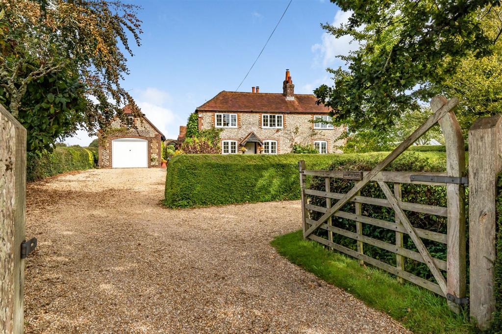 Forestside, Rowland's Castle, PO9 4 bed detached house for sale £