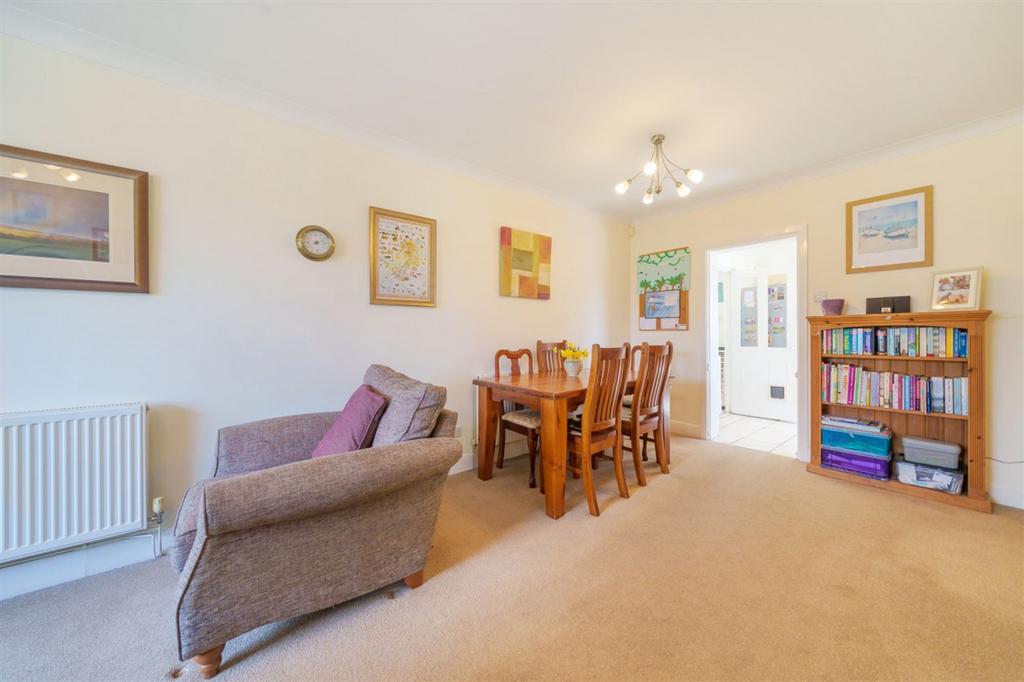 Living/Dining Room