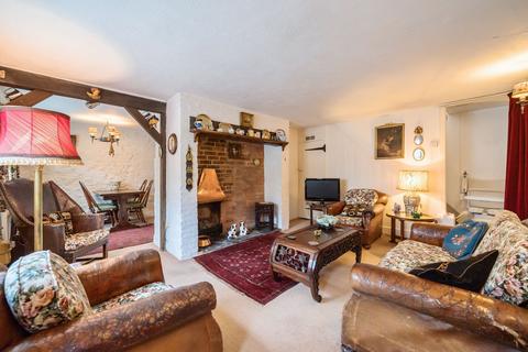 2 bedroom semi-detached house for sale, Sycamore Cottage, 31 Church Street, Storrington, West Sussex, RH20 4LA