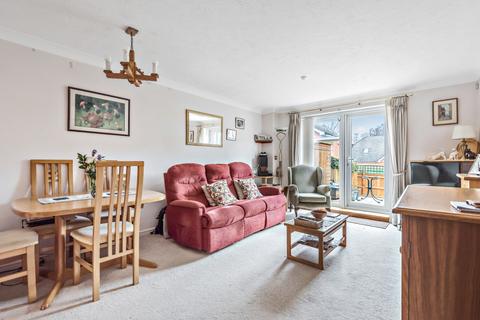 2 bedroom ground floor flat for sale - Crowhurst Crescent, Storrington, RH20