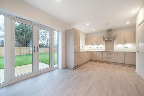 3 bedroom detached house for sale, Bonham's Field, Yapton Road, BN18