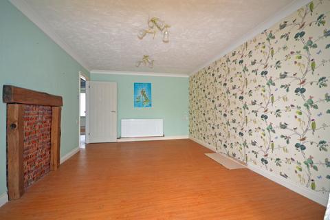 2 bedroom detached bungalow for sale, Chayle Gardens, Selsey, PO20