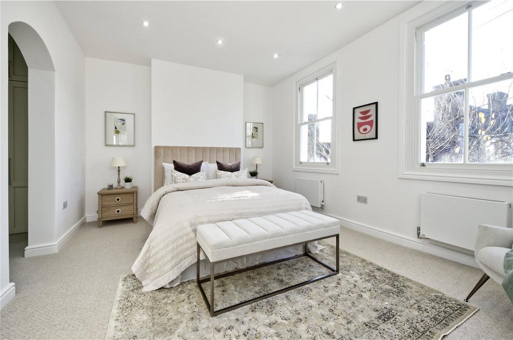 Sirdar Road, Notting Hill, London, W11 3 bed terraced house for sale