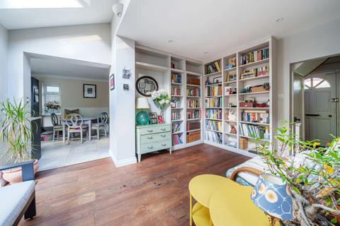13 Chilcroft Road, Haslemere, GU27 1JJ