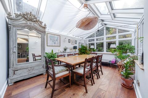 13 Chilcroft Road, Haslemere, GU27 1JJ