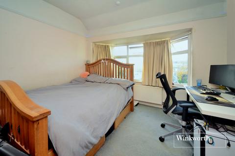 78 Henley Avenue, Cheam, Sutton, SM3 9SF