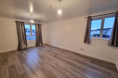 3 bedroom flat to rent - Sluie Drive, Dyce, Aberdeen, AB21