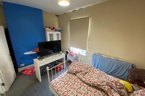 5 bedroom end of terrace house for sale - 113 Beaufort Road, St. George, Bristol, Bristol BS5 8EG