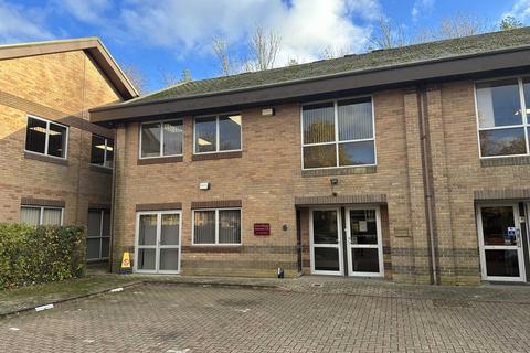 Office to rent, Cromwell Park, Chipping Norton