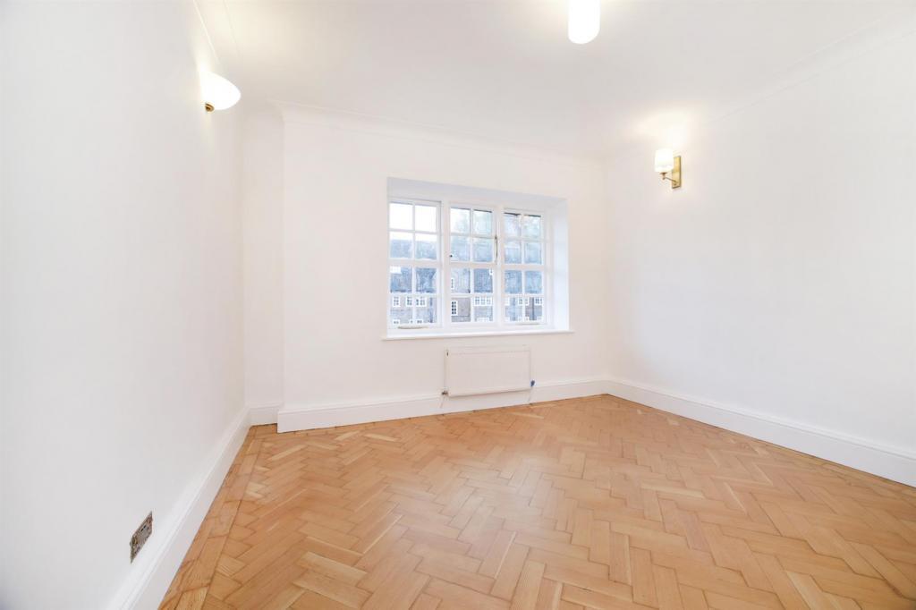 Heathcroft-hampstead-way-nw11