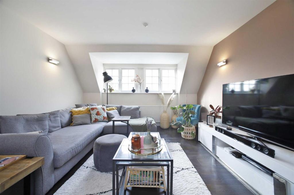Corringway-hampstead-garden-suburb-nw11-2