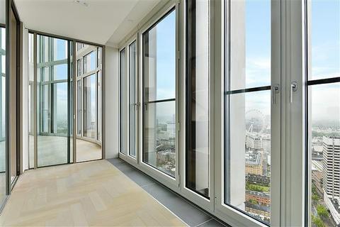3 bedroom flat to rent - Southbank Tower, Upper Ground, Southbank, London SE1