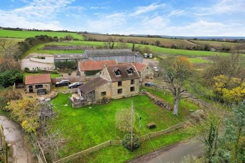 4 bedroom detached house for sale, Russell Hall Farmhouse, Sneatonthorpe