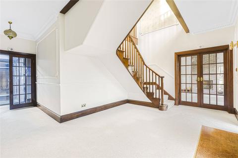 5 bedroom detached house for sale, Brookmans Avenue, Brookmans Park, Hertfordshire, AL9