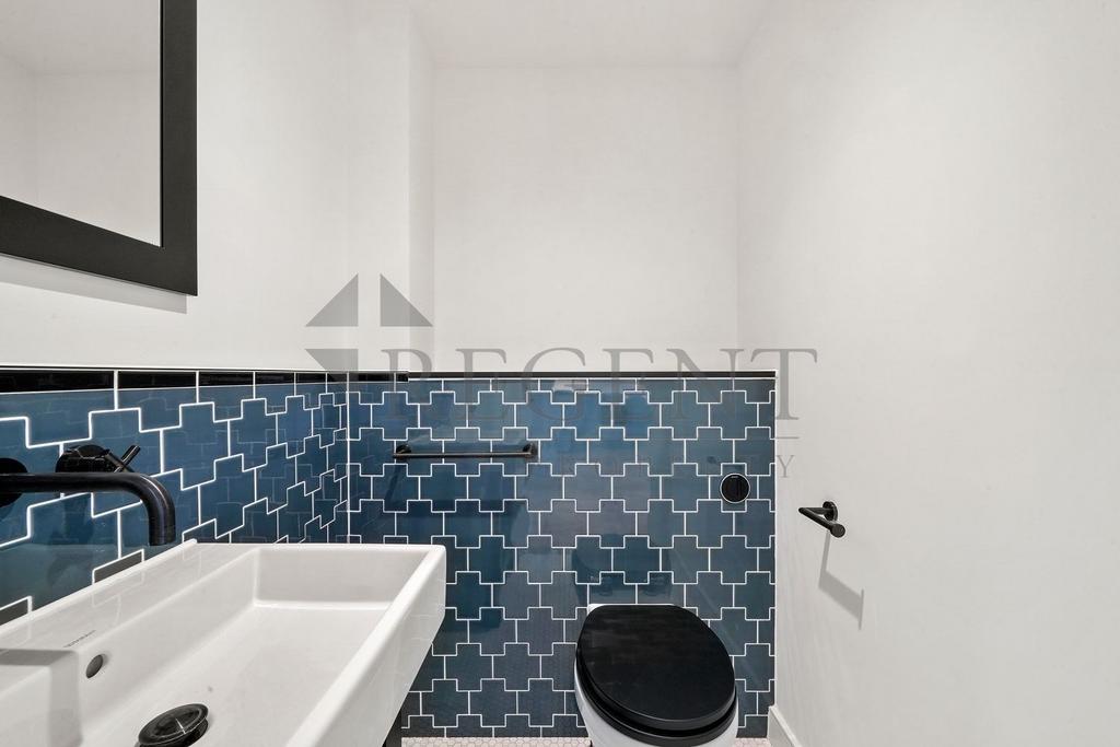 Powder room