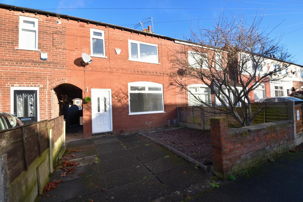 Priory Lane, Reddish SK5 3 bed terraced house £1,200 pcm (£277 pw)