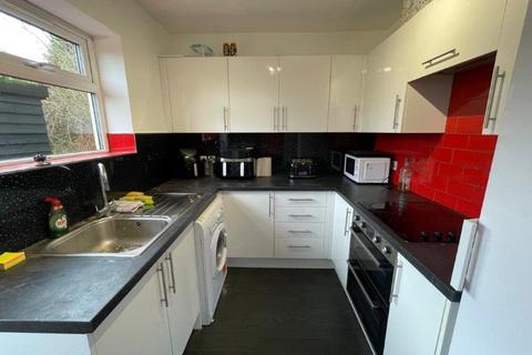 4 bedroom detached house to rent, Earlham Green Lane, Norwich