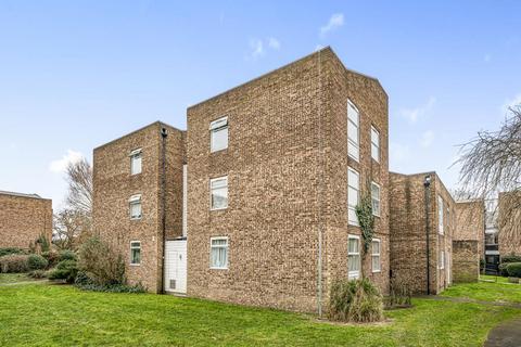 1 bedroom apartment to rent, Stanwell,  Surrey,  TW19