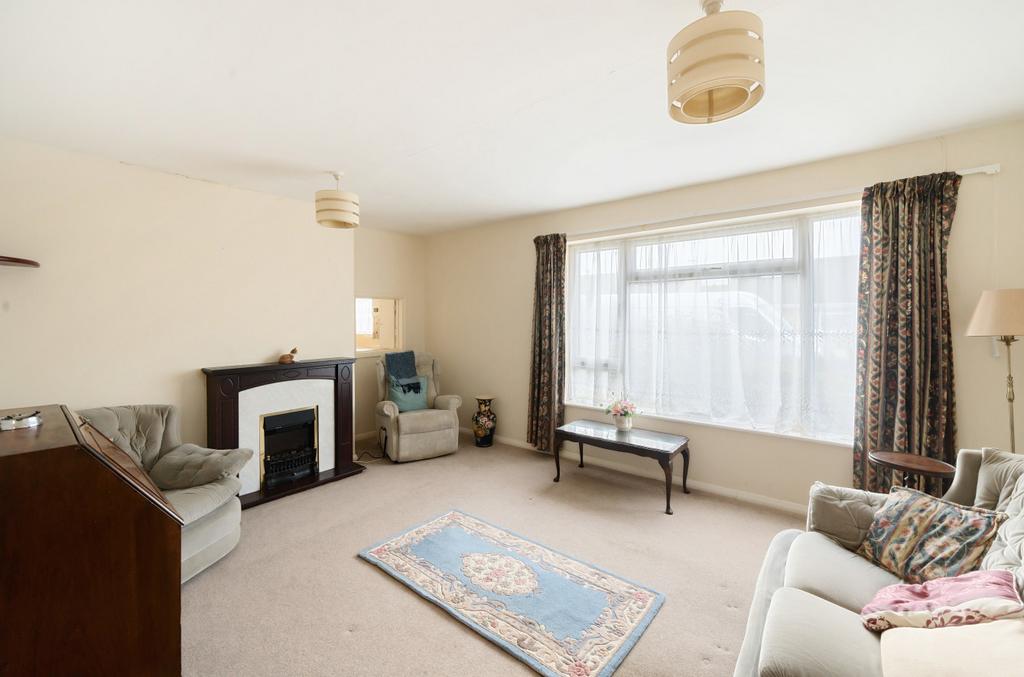 Meadow Way, South Cerney, Cirencester, Gloucestershire, GL7 3 bed