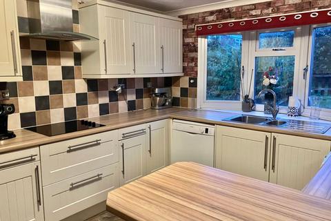 37 Hawke Road, Daventry, NN11 4LB