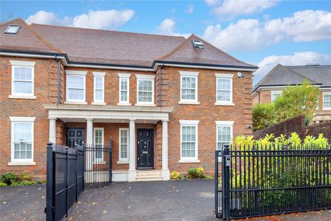 5 bedroom semi-detached house for sale - Newlands Avenue, Radlett, Hertfordshire, WD7