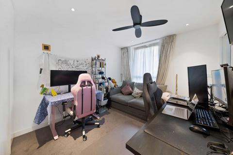 3 bedroom flat for sale, Nature View Apartments, Manor House, London, N4