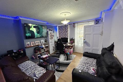 179 Wyndhurst Road, Birmingham, B33 9JN