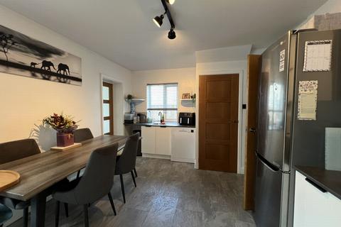 143 Exeter Road, Dawlish, EX7 0AL