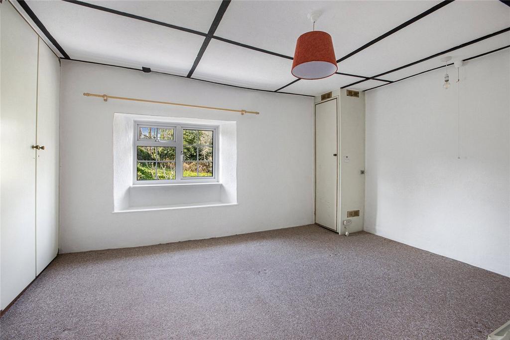 Pine Bedroom 1