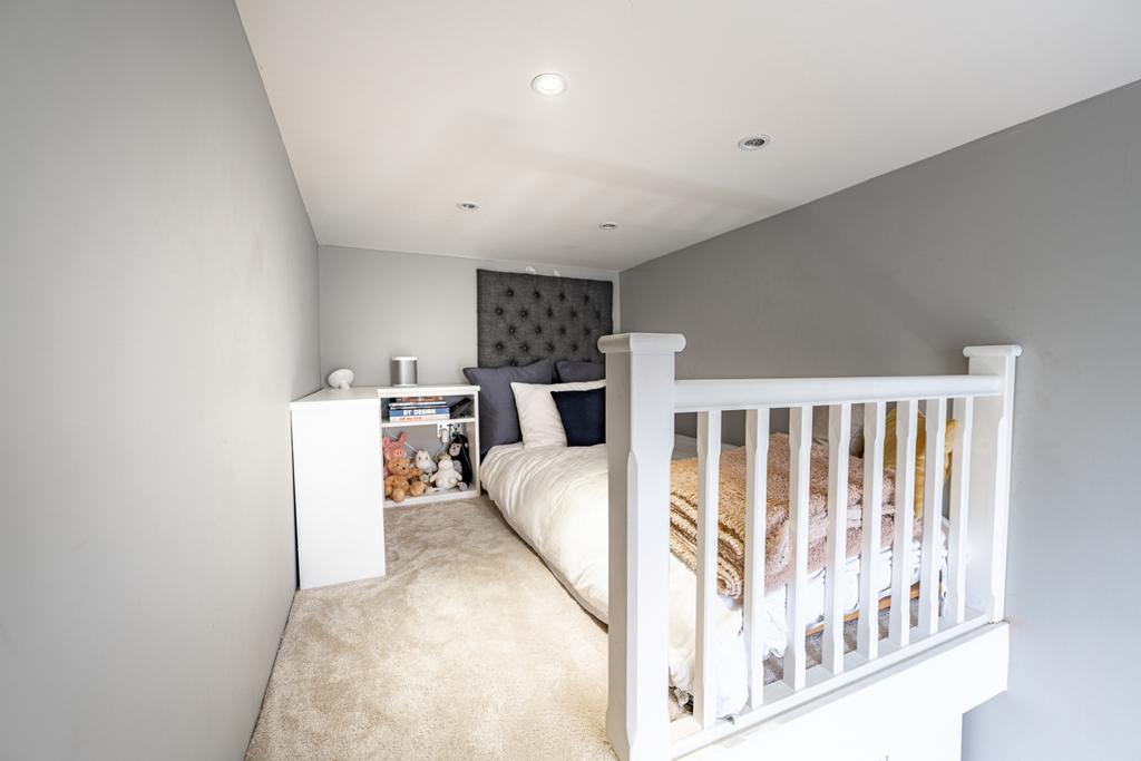 Mezzanine Bed Deck