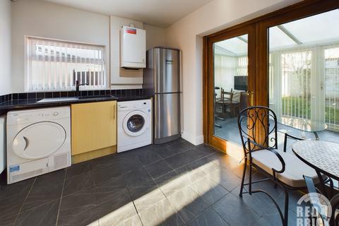 13 Allan Road, Coventry, CV6 1AR