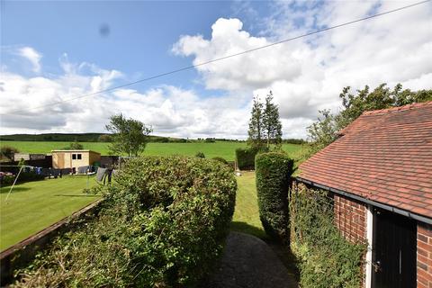 3 bedroom semi-detached house for sale, Oldham Road, Thornham, Rochdale, OL11