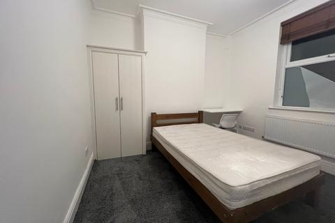 5 bedroom house to rent, 31 Watkin Street, City Centre, Nottingham, NG3 1DL