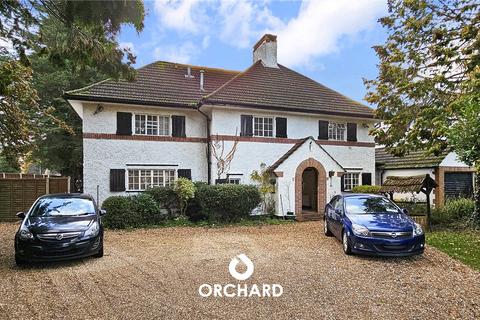 5 bedroom detached house for sale - Milton Road, Ickenham, Middlesex, UB10