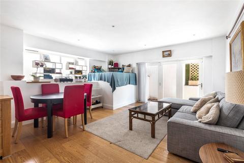 2 bedroom flat to rent, Palace Court, Notting Hill, London