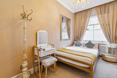 2 bedroom flat for sale, Hans Road, Knightsbridge