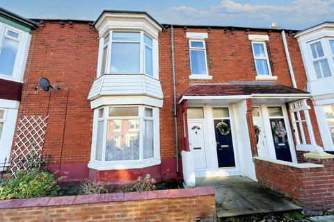 2 bedroom ground floor flat for sale - Ashley Road, West Harton, South Shields, Tyne and Wear, NE34 0PD