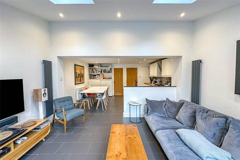 3 bedroom end of terrace house for sale - Aplins Close, Harpenden, Hertfordshire, AL5
