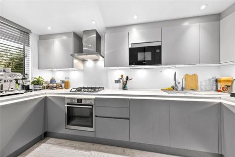 2, Howmic Court Arlington Road, Twickenham, TW1 2BD