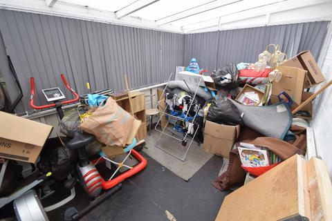 25 Bromford Road, Bradford, BD4 7RE