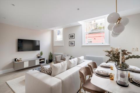 3 bedroom terraced house for sale, Drayson Mews, London, W8