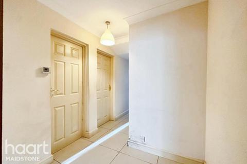 1 bedroom apartment to rent, Buckland Hill, Maidstone