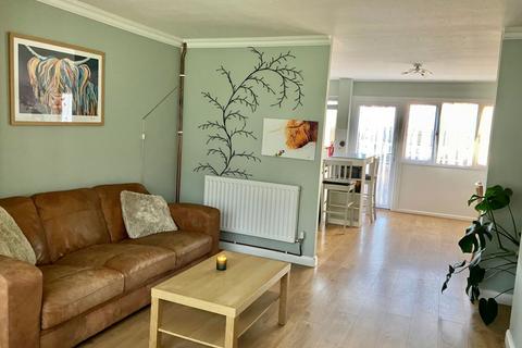 134 Admirals Way, Daventry, NN11 4LG