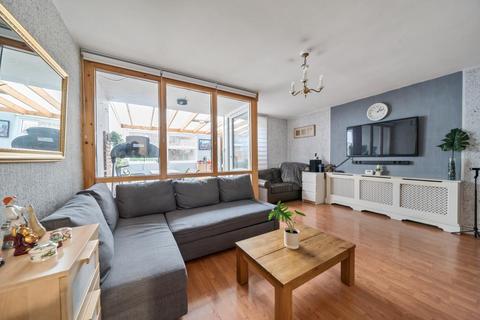 3 bedroom maisonette for sale, Cranbrook,  Camden,  NW1